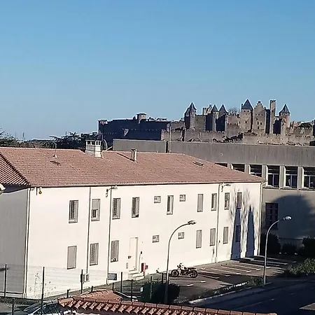 Apartamento Calme, Proche Centre-ville Avec Vue Sur La Cité Carcasona