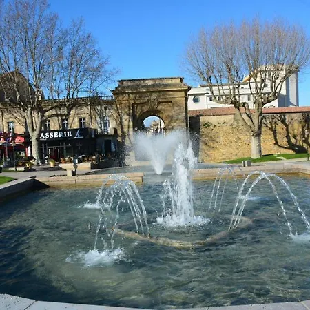 Apartamento Calme, Proche Centre-ville Avec Vue Sur La Cité Carcasona